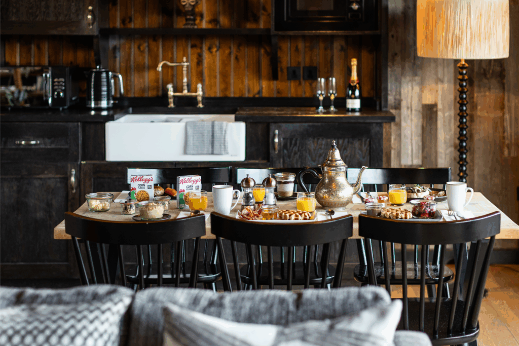 Safari Lodges Dining